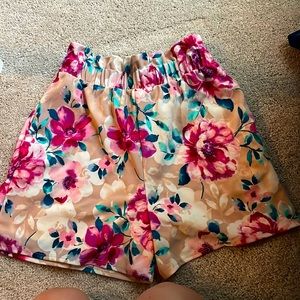 High waist blush floral size Small heimish USA shorts with pockets
